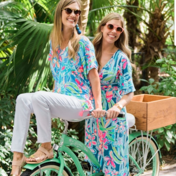 Lilly Pulitzer Other - Lilly Pulitzer Seagate Cover-up

Jungle Hopping